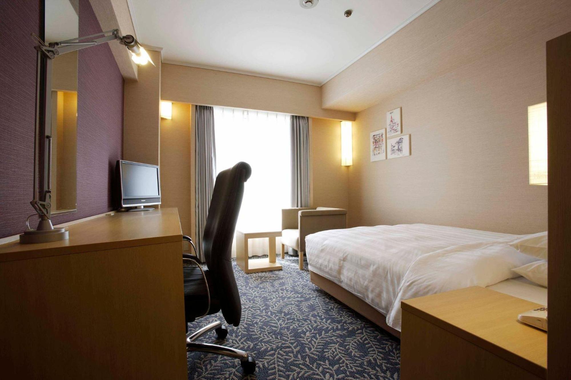 Rihga Royal Hotel Osaka, Vignette Collection By Ihg Exterior foto